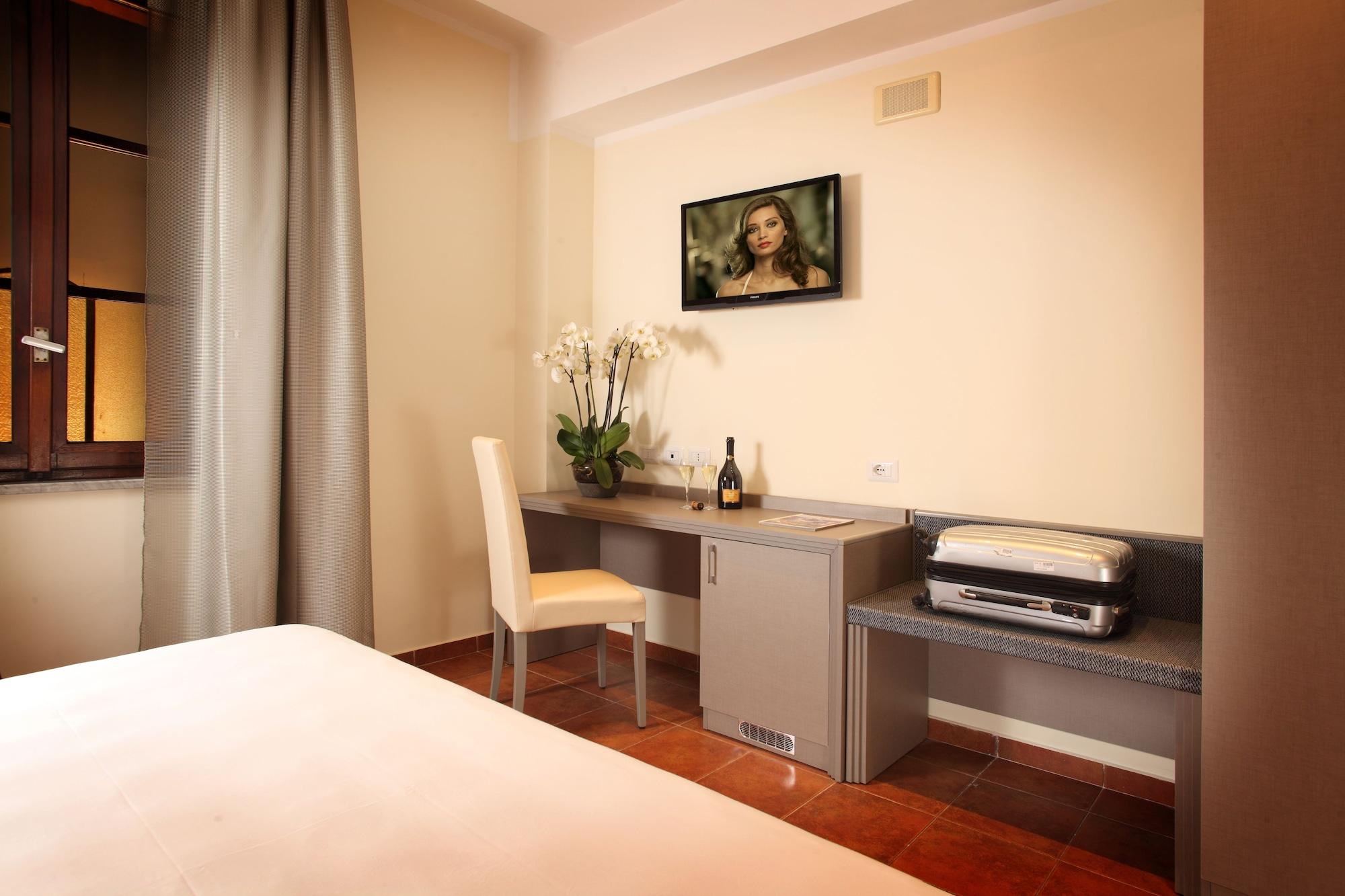 Hotel Hearth Rome